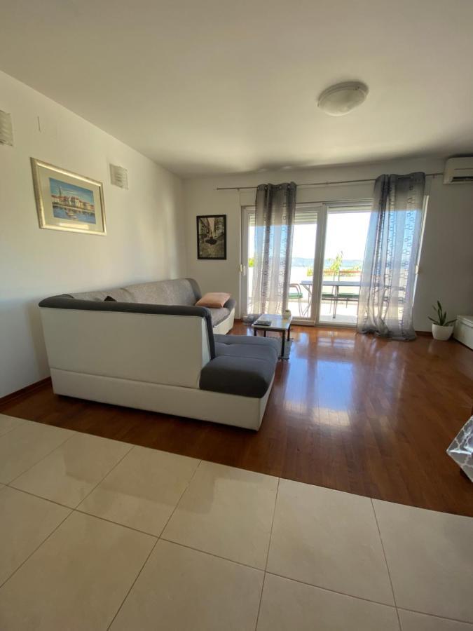 Apartman Mila Lejlighed Kaštela Eksteriør billede