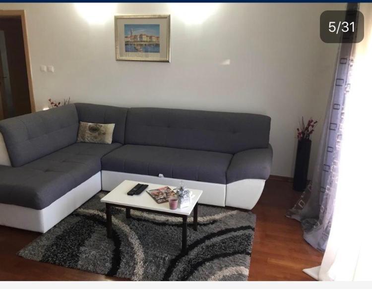 Apartman Mila Lejlighed Kaštela Eksteriør billede